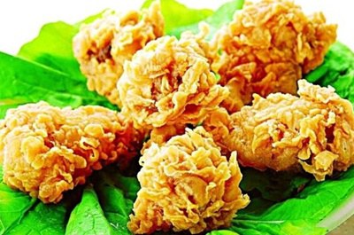 联合vs闪电炸鸡直播视频，一场流量、味道与商业逻辑的混战
